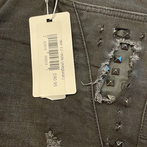 NWT Ministry of Fashion distressed and studded, slim fit black jeans - Picture 2 of 4